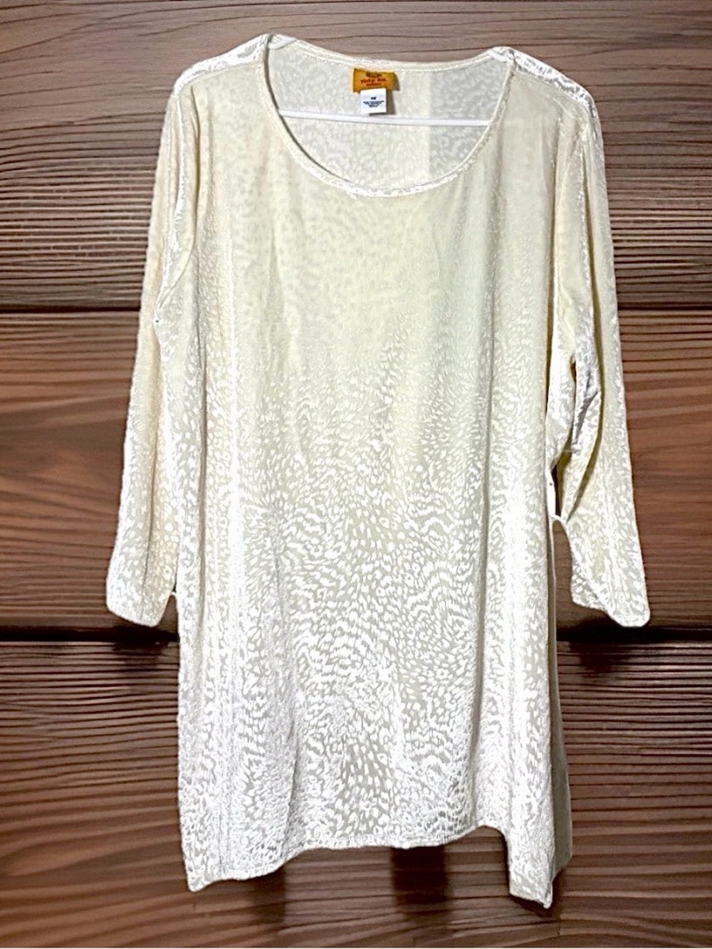 Womens Velvet Long Sleeve Tunic Top Size 1X XL Ivory Ruby Rd Light Pullover Nwot